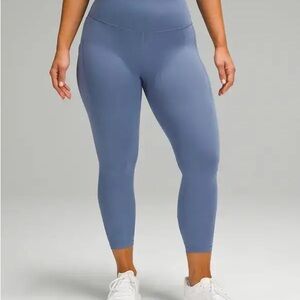 Lululemon Wunder Train HR Tight w Pockets 25” Contour Fit